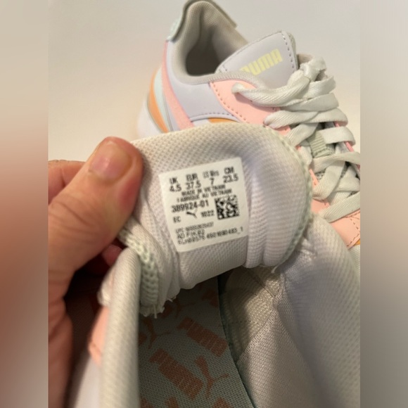 PUMA Cruise Rider Nu Pop Wns Sz 7 EUC Code: 389924-01 - Picture 3 of 6